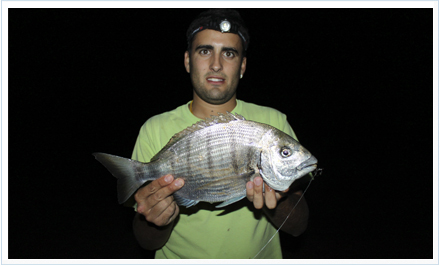 Roque Navarro con una de sus capturas.