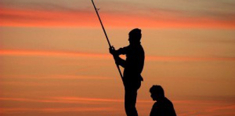 Encuentro Digital sobre la pesca a spinning de depredadores desde costa con Toni Martínez