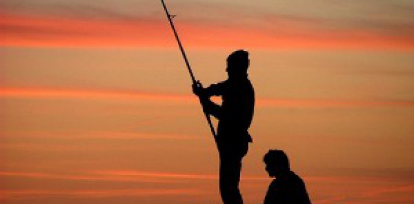 Encuentro Digital sobre la pesca a spinning de depredadores desde costa con Toni Martínez