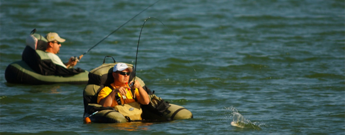 ¡Apúntate a la pesca con pato de pesca en tu embalse favorito!