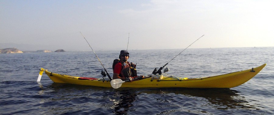 Kayaks de pesca cerrados o de travesía