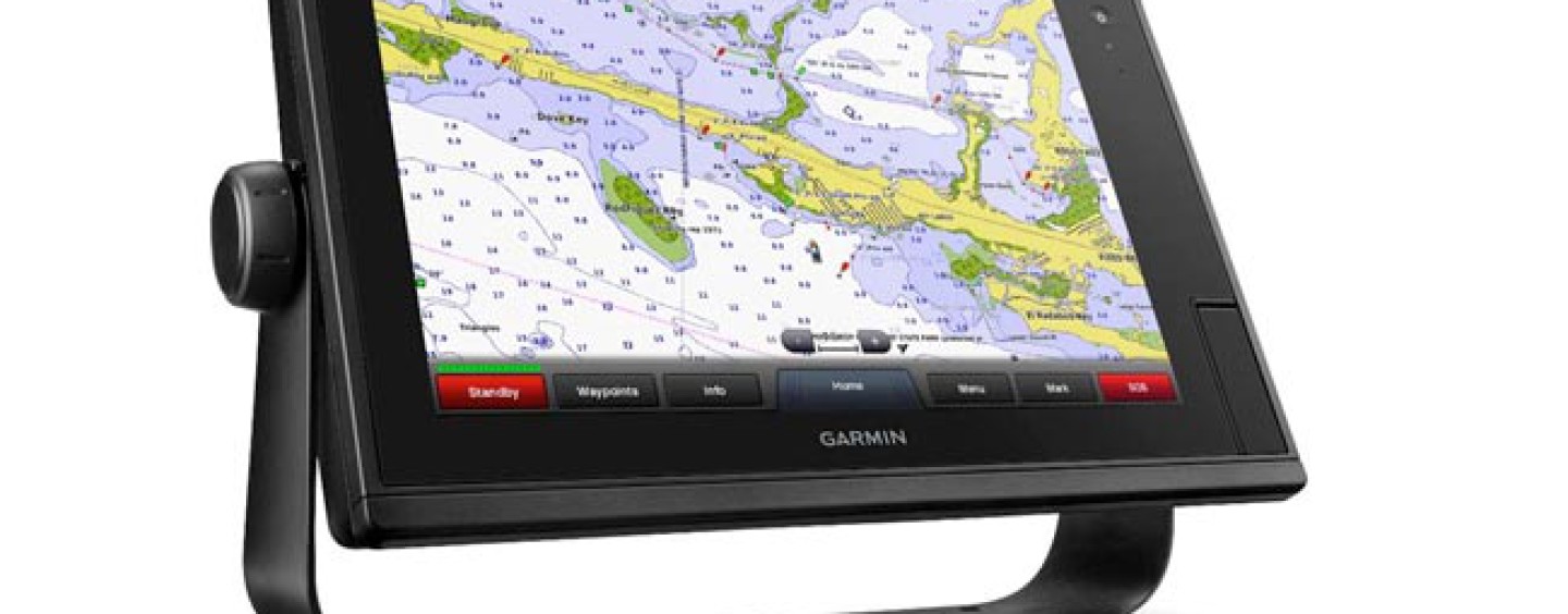 Navegar y pescar con las máximas prestaciones de las nuevos equipos Garmin GPSMAP 7400