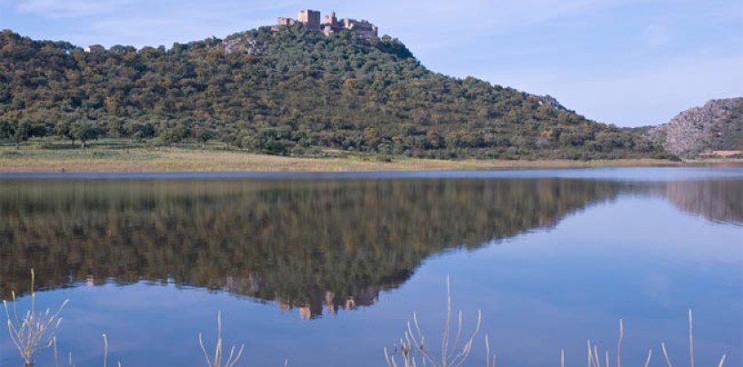 Pesca en el Embalse de la Peña del Águila o Villar del Rey