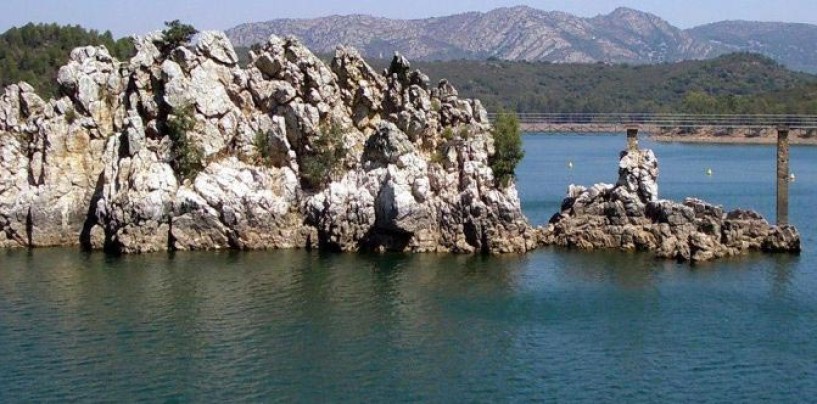 Pesca en el Embalse de García de Sola, el “tapado” del Guadiana