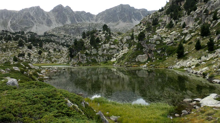 vista del Lago de Pessons (Andorra)