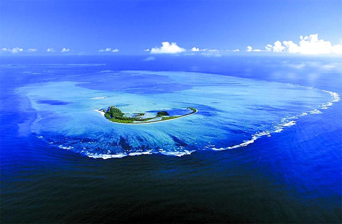 Isla Alphonse y sus arrecifes