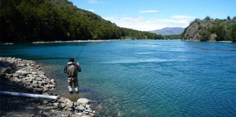 Destino de pesca: Río Baker, el paraíso de las truchas en la Patagonia Chilena