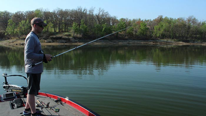 pesca del Black Bass en los días más calurosos