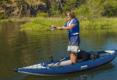 La fiebre por el kayak hinchable continúa a pesar de la pandemia